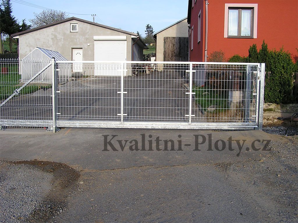 Brána s automatickým pohonem 1