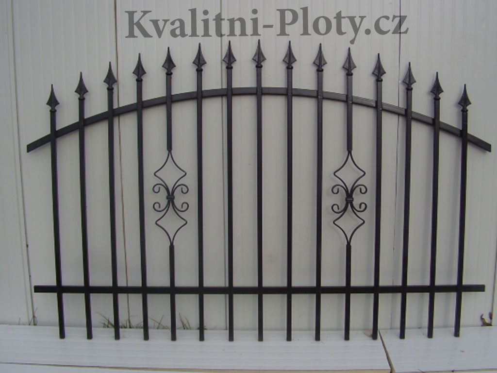 Plot z jaklu 8
