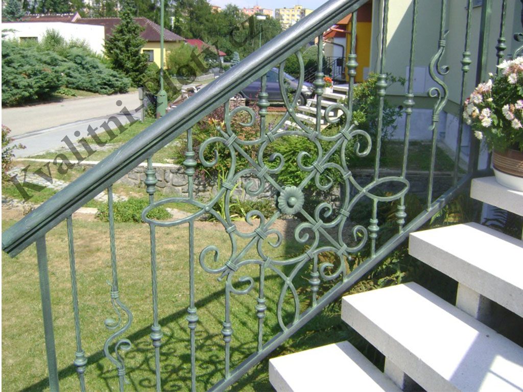 Zábradlí 12